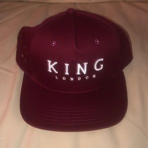 👨🏽‍🦳💐King (London) Apparel SnapBack